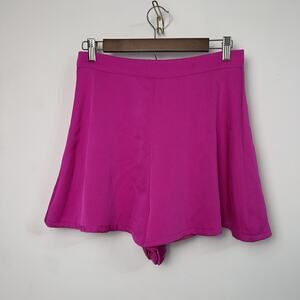 Do + Be Collection Hot Pink FLARE SHORTS Dressy Size Woman’s Medium